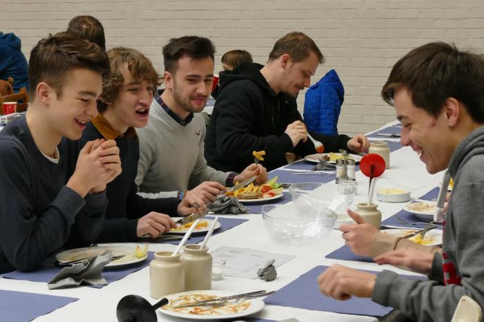 nieuwjaarstoernooi - eten
